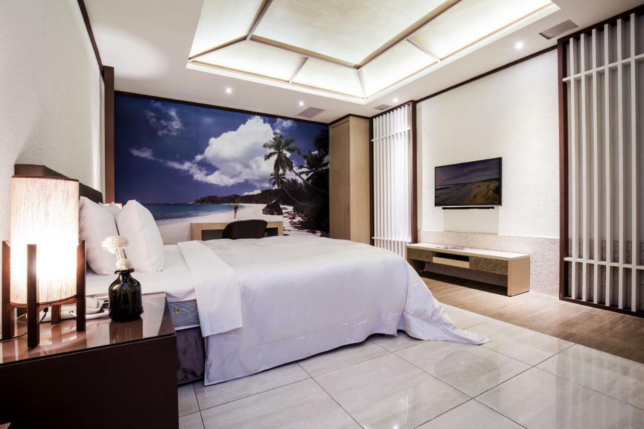 Duo Romance Hotel Hualien City Exterior foto
